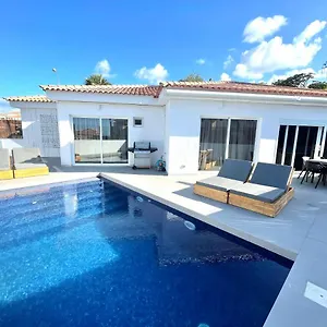 Luxury Callao Private Heated Pool Free Car Except Christmas Callao Salvaje
